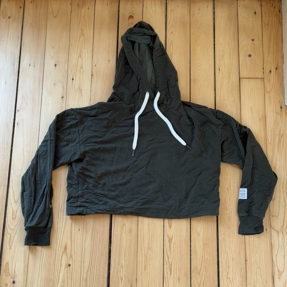 Feat Cropped Hoodie